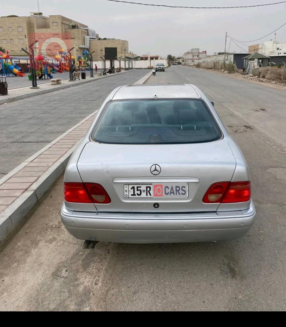مرسيدس بنز E-Class